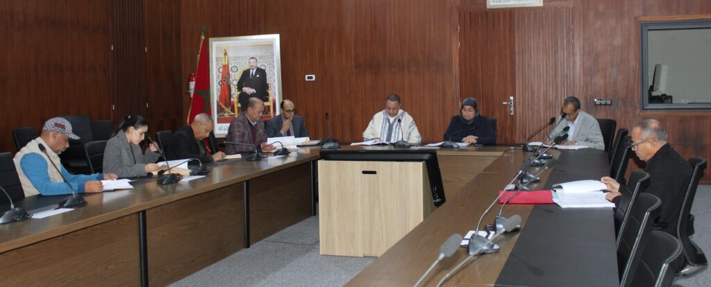 انعقاد لجنة الميزانية و الشؤون المالية و البرمجة ​يوم الاربعاء 18 مارس 2026 للإعداد للدورة الاستثناية لمجلس عمالة مراكش بتاريخ 01 أبريل 2026